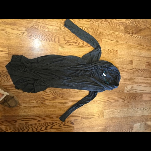 Full length cardigan - Picture 1 of 1