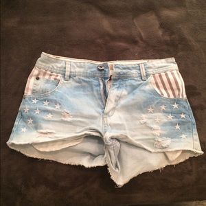 American flag shorts barely worn
