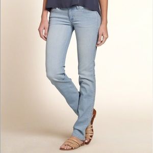Hollister Light-Wash Jeans
