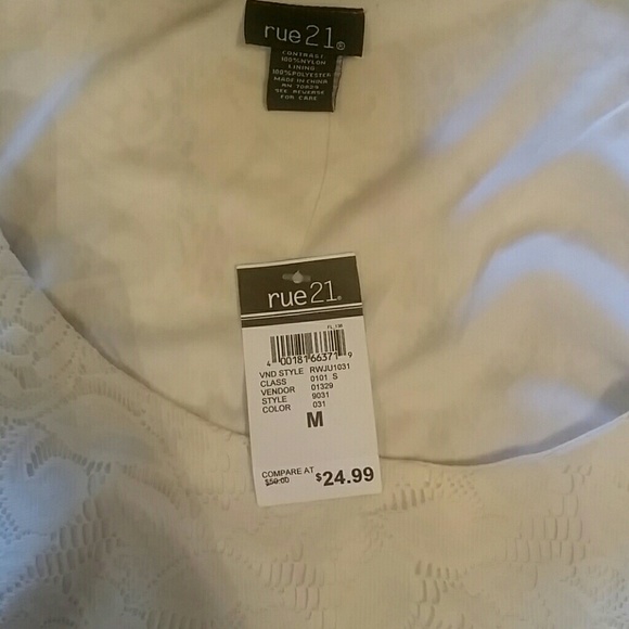 Dress - Picture 2 of 2