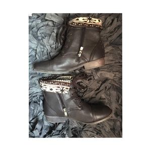 Printed Lined Bootie❤️