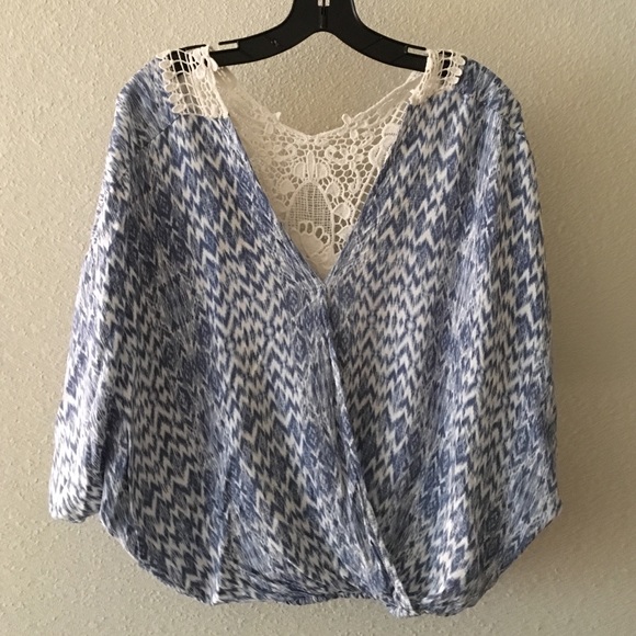 Boho crochet patterned top