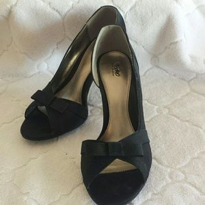 Black Peep Toe Heels with Bow - Size 9.5