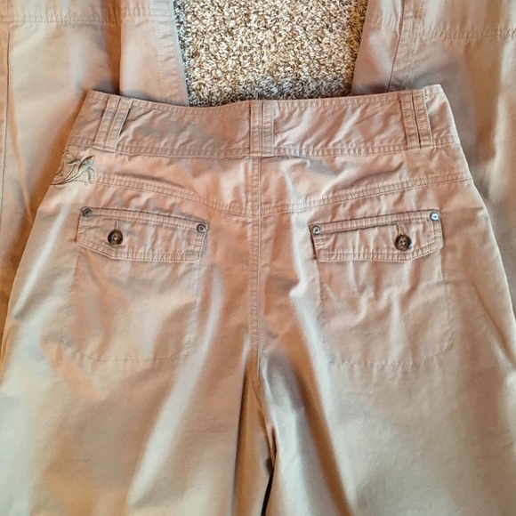 Cabelas women's pants - Picture 2 of 4
