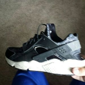 Nike huaraches