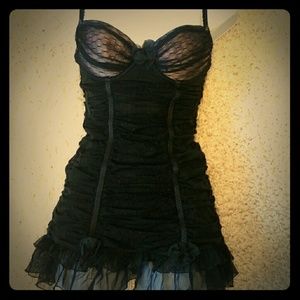 Black w/ pink ruched lingerie, 34C
