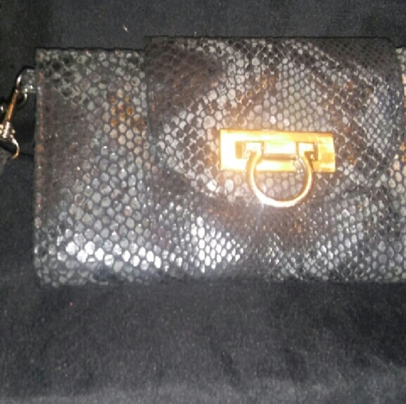 Ladies wallet - Picture 2 of 2