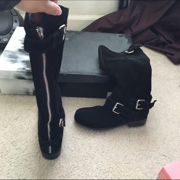 Boots - Picture 2 of 3