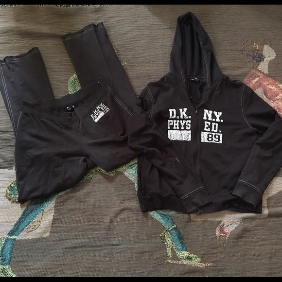 dkny sweatsuit