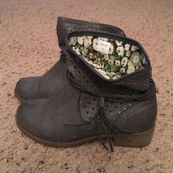Tassel Ankle Boots