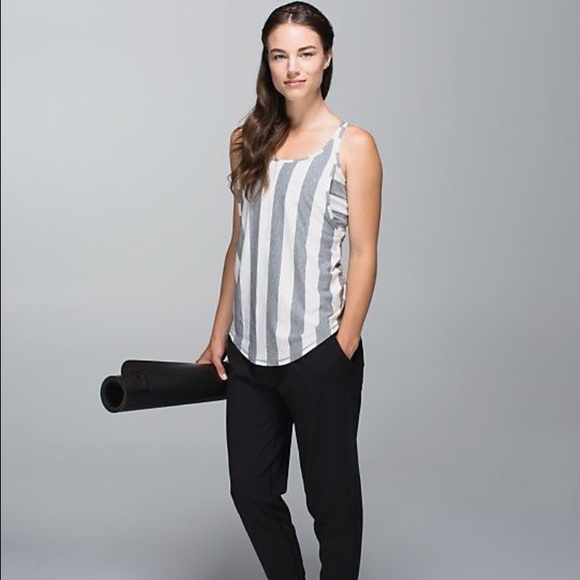 Lululemon Vita Racer tank