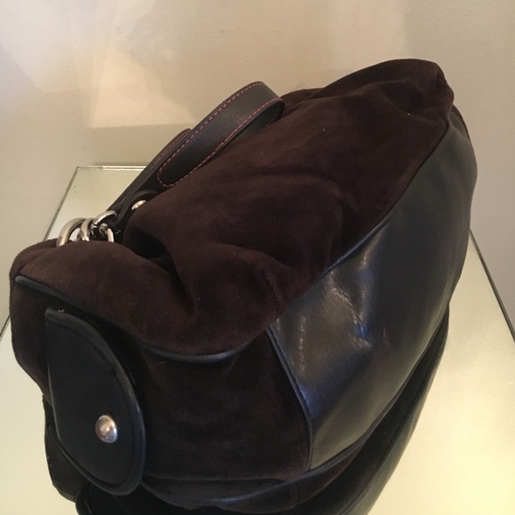 JUICY COUTURE LN CHOCOLATE VELOUR/LEATHER SATCHEL - Picture 3 of 9