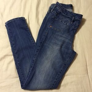 High waisted skinny jeans