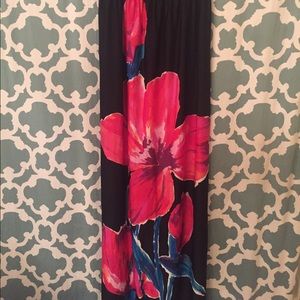 Floral strapless dress