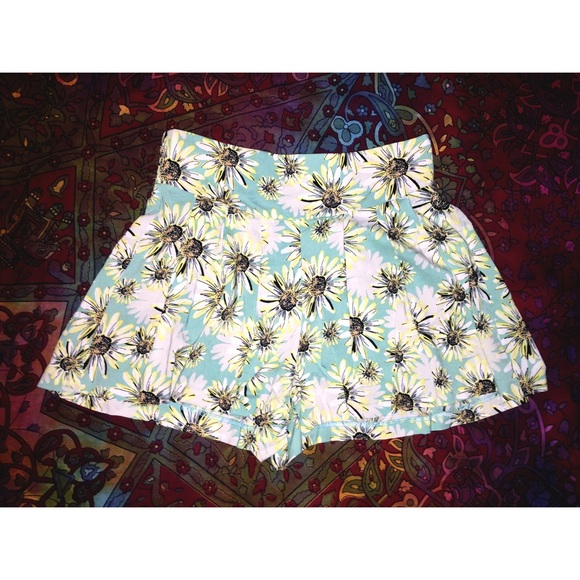 Adorable parachute shorts
