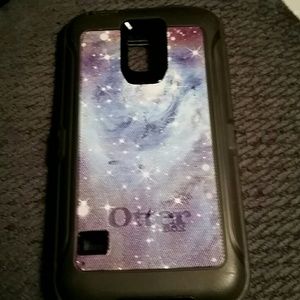 Otterbox Case for a Samsung Galaxy S5