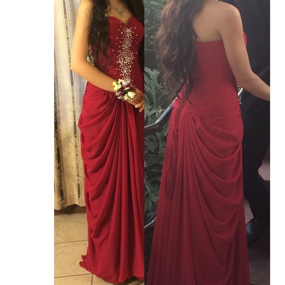 Long burgundy/red prom dress