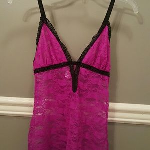 💋🎀Gorgeous lingerie NWT med. purple & black lace