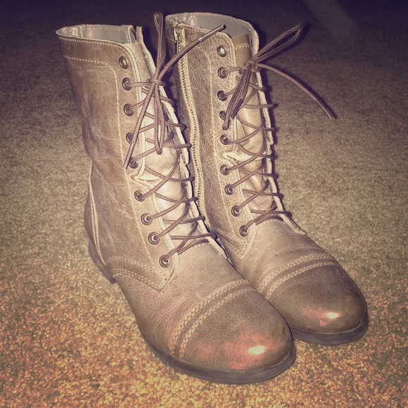 Steve Madden combat boots
