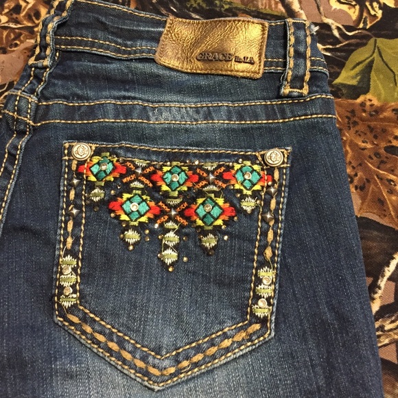Worn 3x. GRACE in LA jeans.  SZ. 27