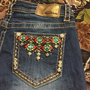 Worn 3x. GRACE in LA jeans.  SZ. 27