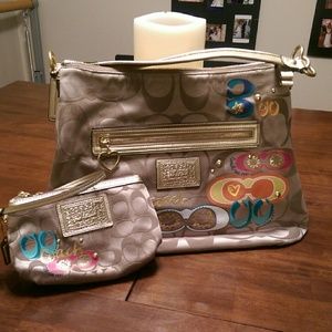 Gorgeous Coach Set...Bag and wristlet