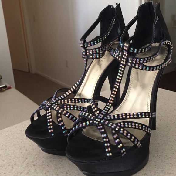 Black sparkle heels
