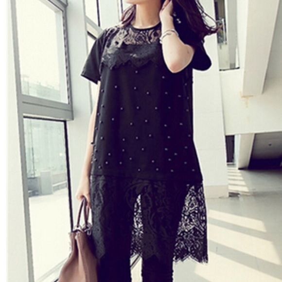 Pretty Lace Beeding Top - Picture 2 of 4