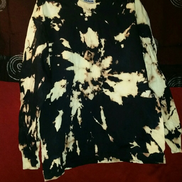 Hand made tyedye long sleeved tshirt