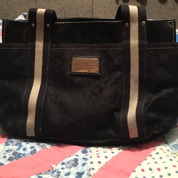 Tommy Hilfiger Purse
