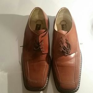 Mens shoes