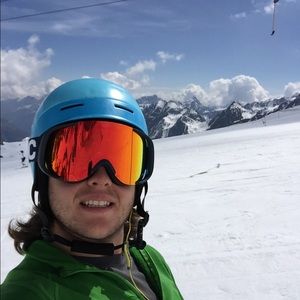 Meet your Posher, Darwin