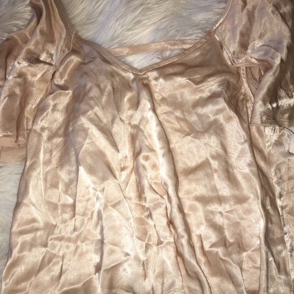 Fancy Flowing Akira Top
