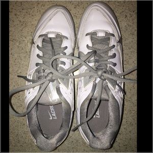 Nike speed lax cleats