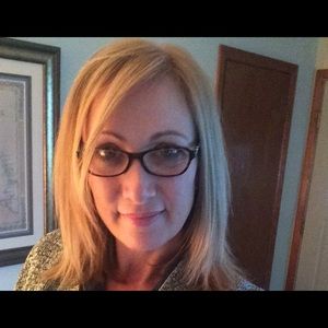 Meet your Posher, Jana