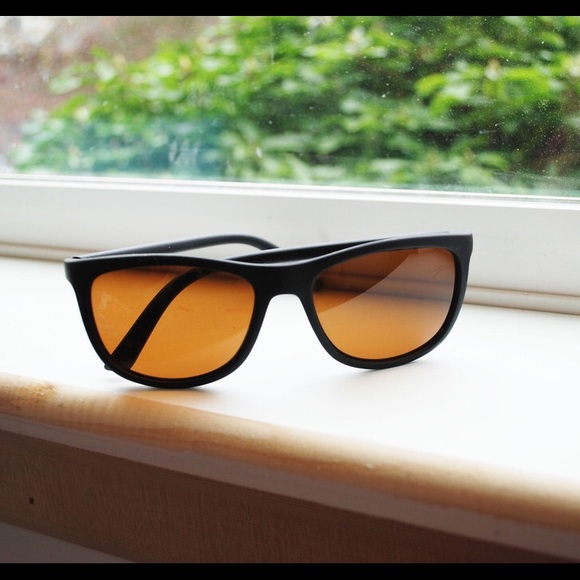 Small Dust Devil Sunglasses