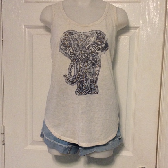 Cream elephant tank