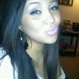 Meet your Posher, Mayra