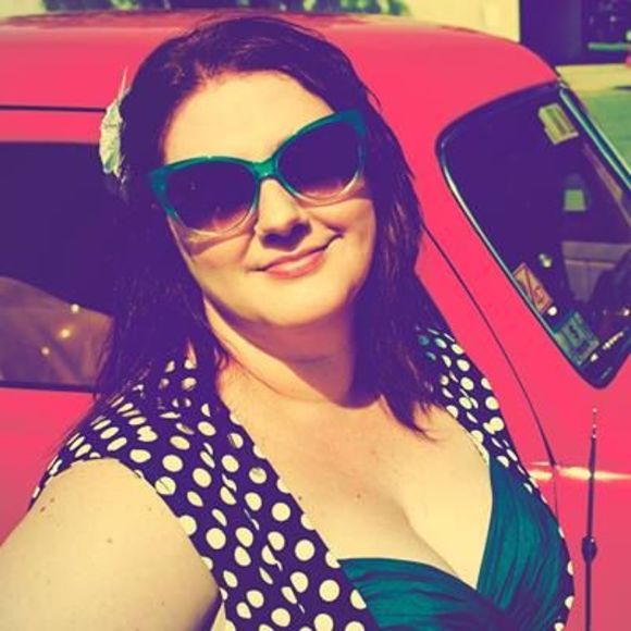 Meet your Posher, Jennifer