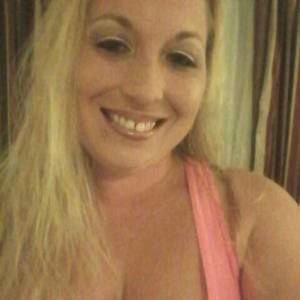 Meet your Posher, Desiree