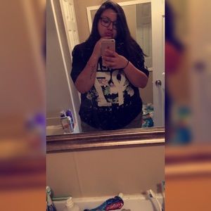 Meet your Posher, Casandra