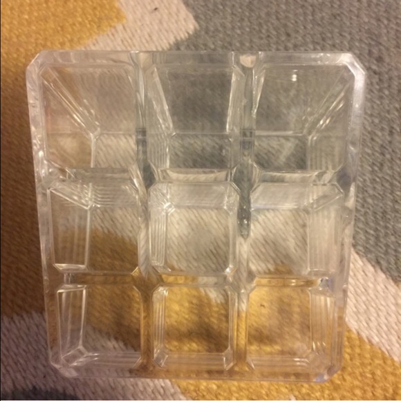 Lipstick Holder Acrylic - Picture 1 of 1