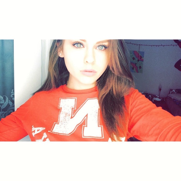 Meet your Posher, Isabel - Picture 1 of 1