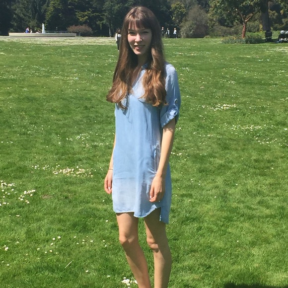 Meet Your Posher - Picture 3 of 6