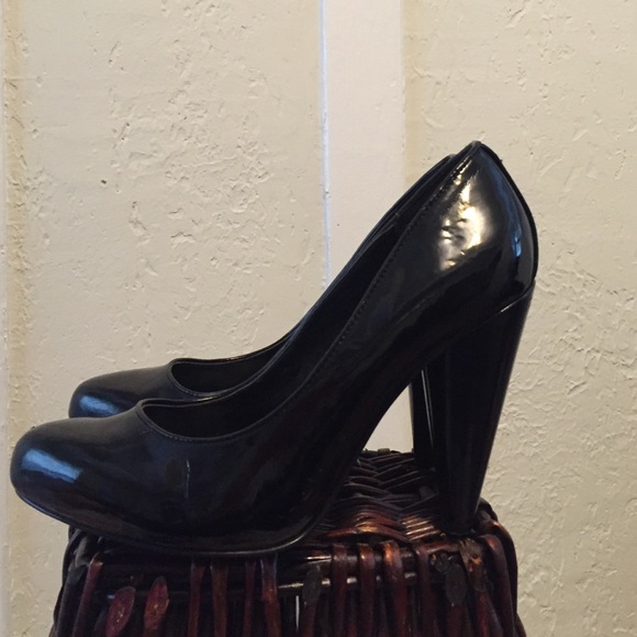 Aldo Patent Leather Chunky Heels