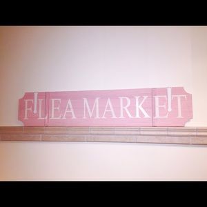 flea market sign