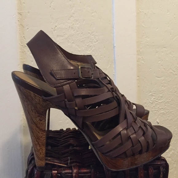 Jessica Simpson heels