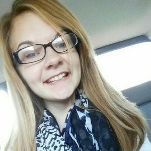 Meet your Posher, Leena