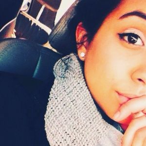 Meet your Posher, Jessi