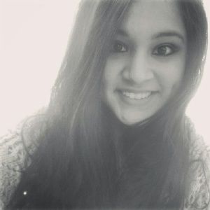 Meet your Posher, Caitlin